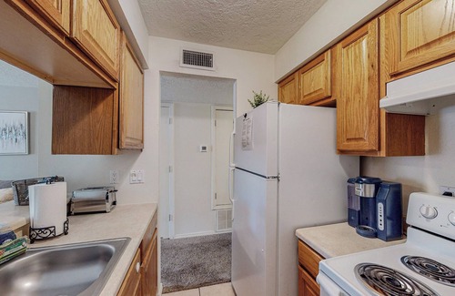 West Old Town Apartment | Sienna Square Near Old Town