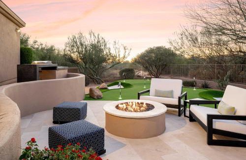 North Scottsdale House | Sierra Luxe Home - Chic Design Dream Backyard with Pool