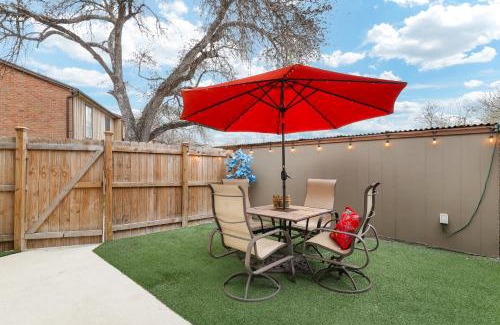 Wetmore House | Siesta - A Birdy Vacation Rental