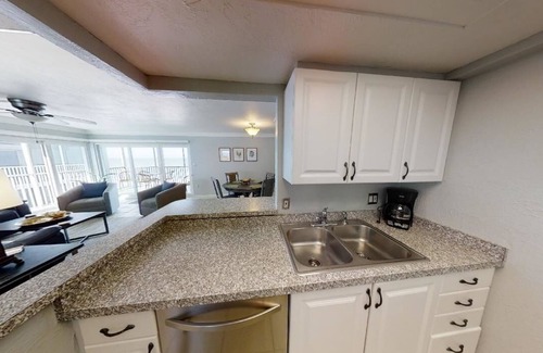 Siesta Key Condo | Siesta Key Beach Front Condo! Breathtaking view!
