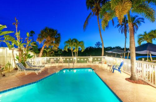 Siesta Key House | Siesta Key Bungalows, the 3-Bungalow Complex