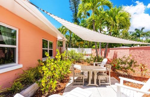 Siesta Key House | Siesta Key Bungalows, the 3-Bungalow Complex
