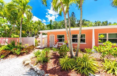Siesta Key House | Siesta Key Bungalows, the 3-Bungalow Complex