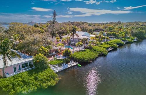 Siesta Key House | Siesta Key Bungalows, the Lagoon Bungalows Complex