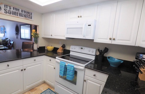 Siesta Key Condo | Siesta Key Condo, w/heated pool, on Crescent Beach, w/beautiful 4th floor view