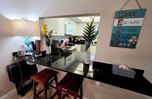 Siesta Key Condo | Siesta Key Condo, w/heated pool, on Crescent Beach, w/beautiful 4th floor view