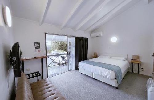 Epsom Hotel | Siesta Motel
