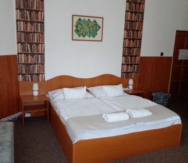 Miskolc-Tapolca House | Siesta Vendégház
