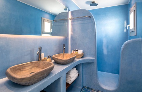 Vourvoulos Hotel | Siete Mares Luxury Suites