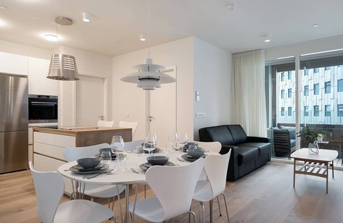 Hliðar Apartment | SIF Apartments - 2 bedrooms with 2 bathrooms