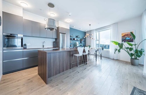 Downtown Apartment | SIF Apartments - 2 bedrooms with 2 bathrooms