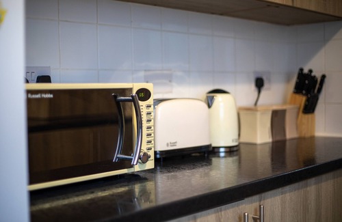 Wallsend Apartment | Sigmalife Apartment located in Wallsend Town Centre, near all local amenities.