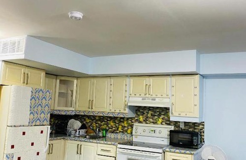Oakridge Apartment | Signature IIII Suite Space Share room