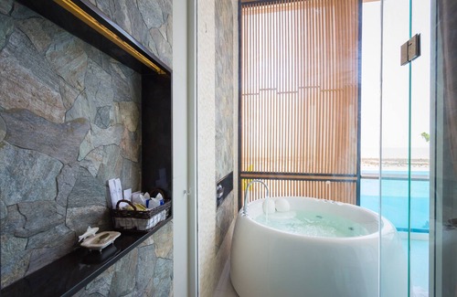 Chonburi Hotel | Sikhara Plago Resort