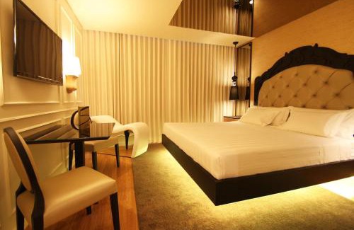 Mozelos Hotel | Silk Motel