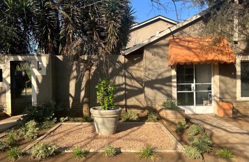 Greater Johannesburg Metropolitan Area House | Silken Trap Accommodation NO LOADSHEDDING