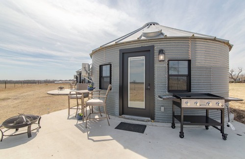 Bell County House | Silo Inn - Spice Bungalow