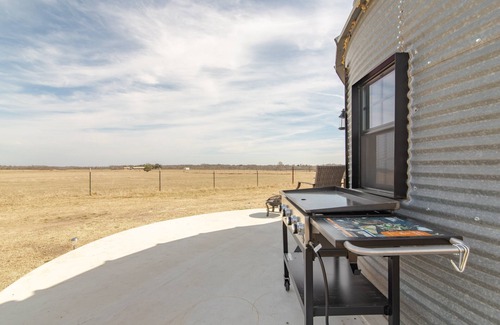 Bell County House | Silo Inn - Spice Bungalow