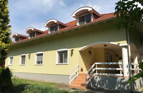Lenti House | Silvanus Panzió