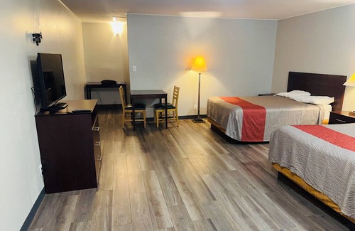 Hartford Hotel | SILVER BELL MOTEL