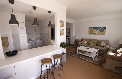Foz do Arelho Apartment | Silver Coast apartment with panoramic views at Foz do Arelho