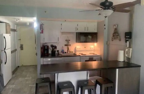 Snowshoe Condo | Silver Creek Studio 1108 Sleeps 6