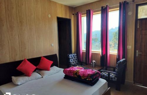 Kempty Range Hotel | Silver Dew Resorts and Restaurant