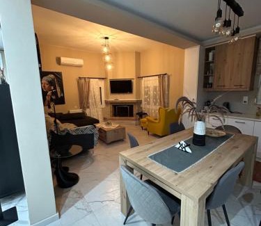 Asimi House | Silver House