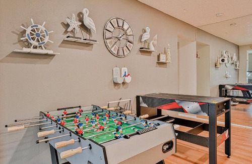 Palm Harbor House | Silver Lagoon