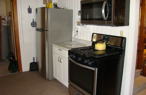 Silver Lake Cottage | Silver Lake IN cottage sleeps 9. Two full baths. Water sports, games, and movies