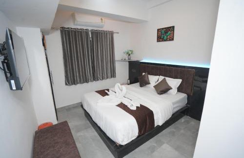 Barsi Hotel | Silver Palace Lodge