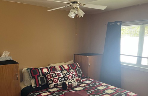 Cochrane Cottage | Silver queen lake lodge