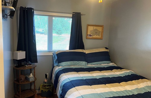 Cochrane Cottage | Silver queen lake lodge