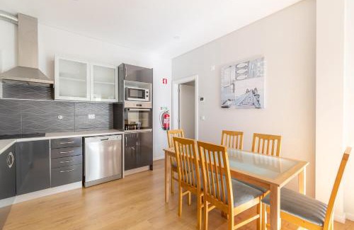 Consolacao House | Silver Seahorse Garden Retreat II