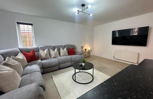 Grimsby Apartment | Silver Sky Apartment - By VISIT CLEETHORPES