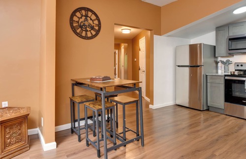 Fairland Apartment | Silver Spring Castle Apt ~ 16 Mi to Capital!