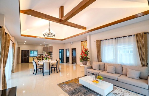 Huai Yai Villa | Silverlake Oasis : Pool Villa