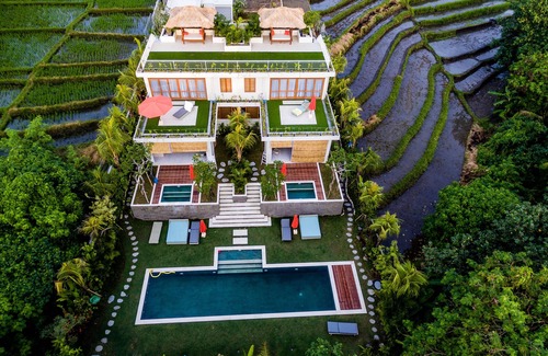 Kediri Villa | Silversand Villa: Laid Back Luxury Private Villa Kedungu Beach