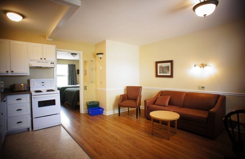 Keswick Ridge Hotel | Silverwood Inn & Suites