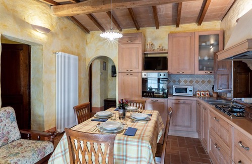 Arcidosso Apartment | Silvia, Fattoria la Pieve, Roccalbegna, Grosseto and Maremma