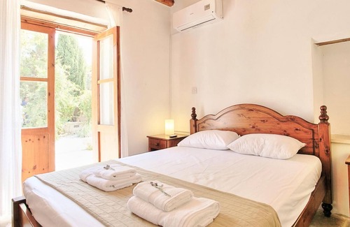 Droushia Villa | Simeon Estate in Drouseia