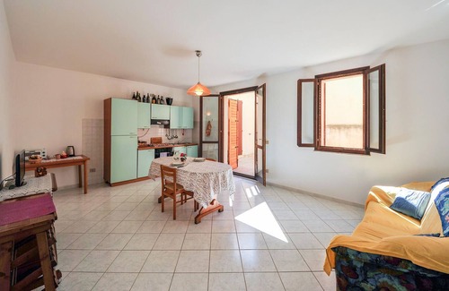 La Taulera Apartment | Simple apartment on the outskirts of Alghero.
