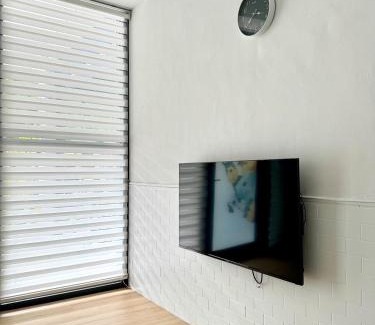 Gushan District House | Simple Dog Bungalow