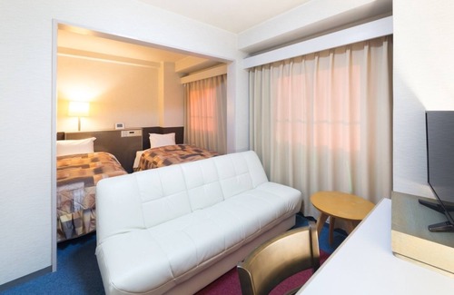 Kaizuka Hotel | Simple room without meals plan For business and /Kaizuka Ōsaka