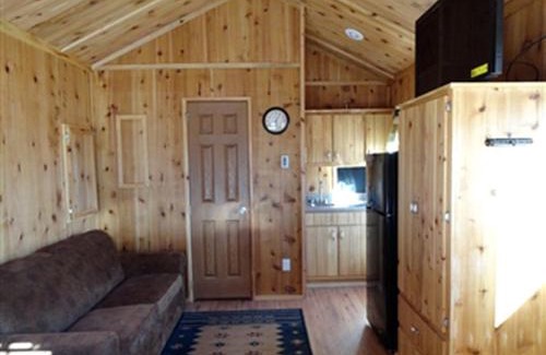 Sundance House | Simple Weekend Getaway near the Black Hills Region of South Dakota