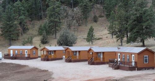 Sundance House | Simple Weekend Getaway near the Black Hills Region of South Dakota