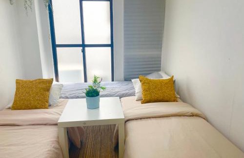 Sumiyoshi Apartment | SIMPLY WHiTE GUEST ROOM302