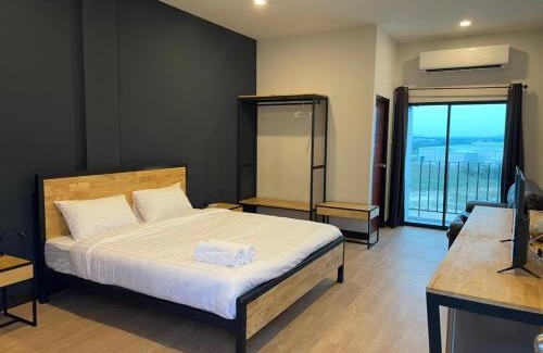 Nikhom Phatthana Hotel | Sinai Hotel