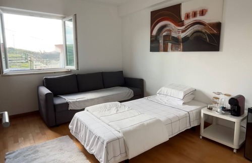 Loures House | Single Bedroom