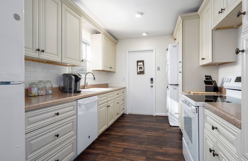 Cahaba Heights Condo | Single Floor Condo with Large Private Driveway